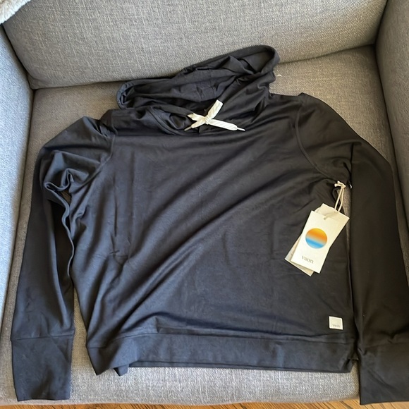 Vuori Women’s Halo Essential Hoodie NWT - Picture 5 of 9